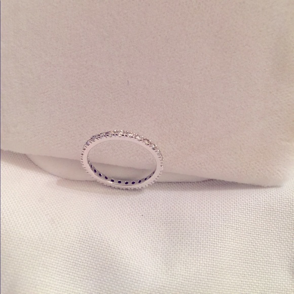 Women Eternity Ring - Picture 2 of 4